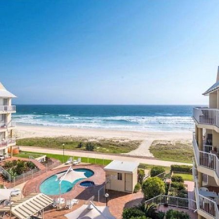 Crystal Beachfront Apartments Gold Coast Eksteriør bilde