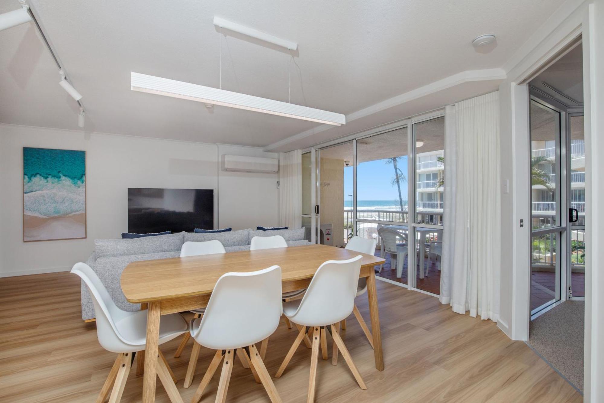 Crystal Beachfront Apartments Gold Coast Eksteriør bilde