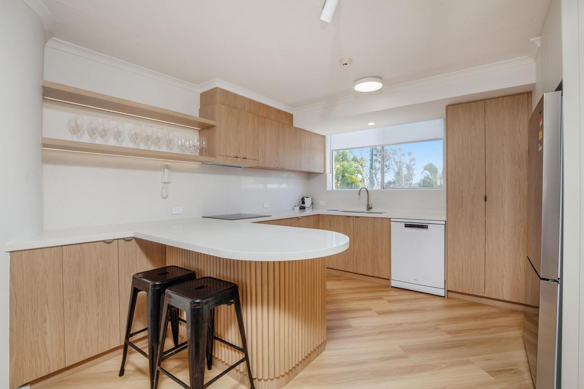 Crystal Beachfront Apartments Gold Coast Eksteriør bilde