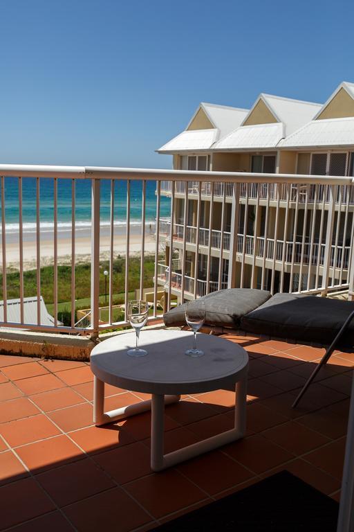 Crystal Beachfront Apartments Gold Coast Eksteriør bilde