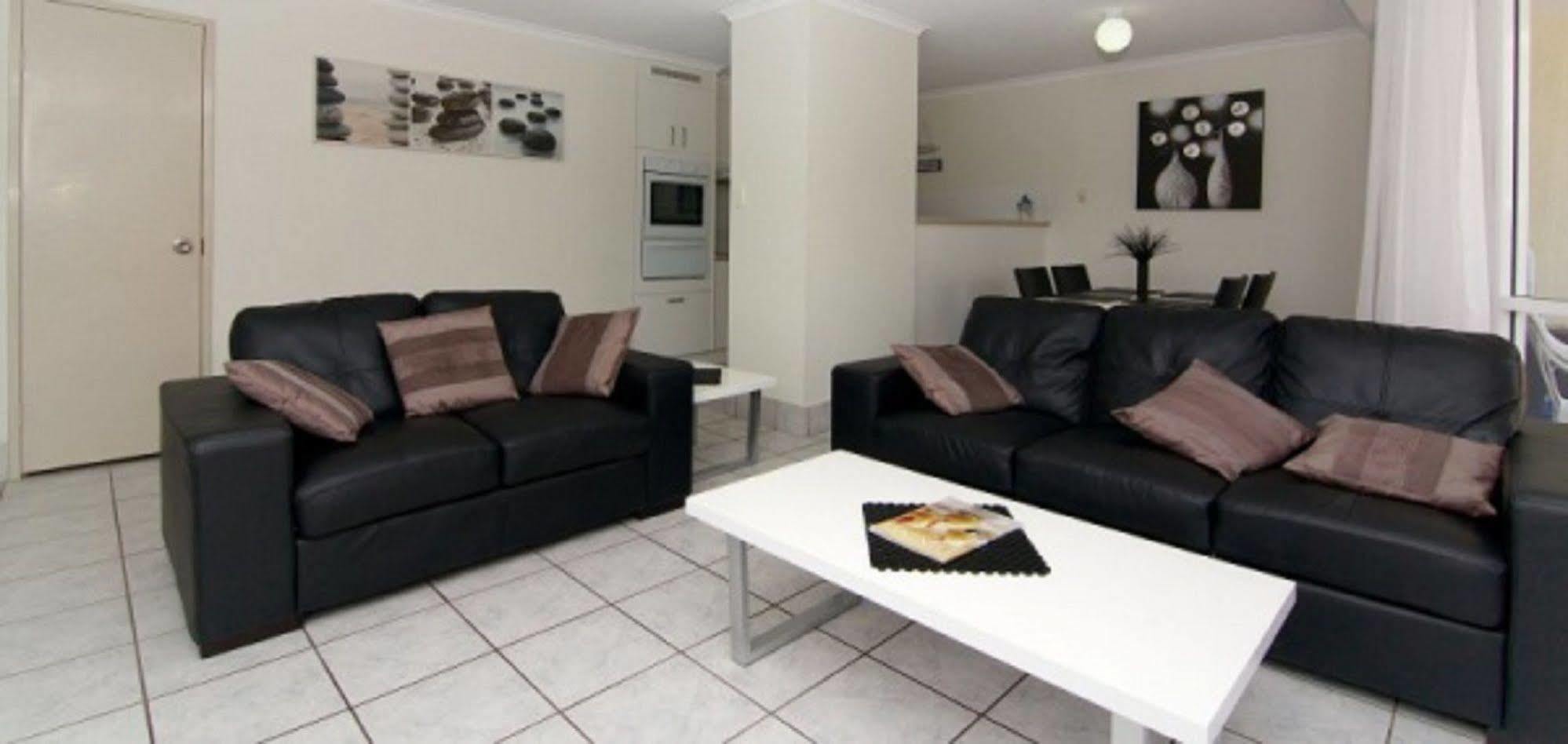 Crystal Beachfront Apartments Gold Coast Eksteriør bilde